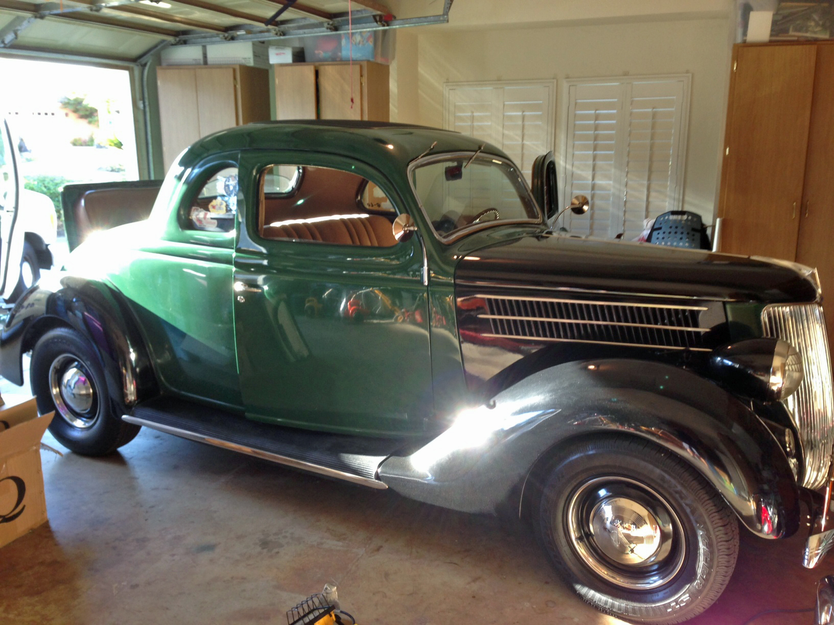 39 Ford Coupe-all new glass and window lifts
